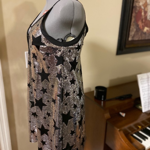 Sequin Black & silver party dress - Picture 2 of 3